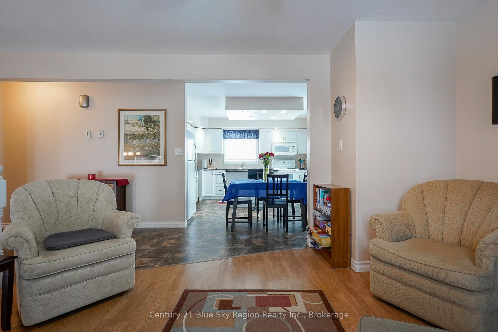 Photo 10 of 418 Dutrisac Road, West Nipissing, Sturgeon Falls — HOMEH