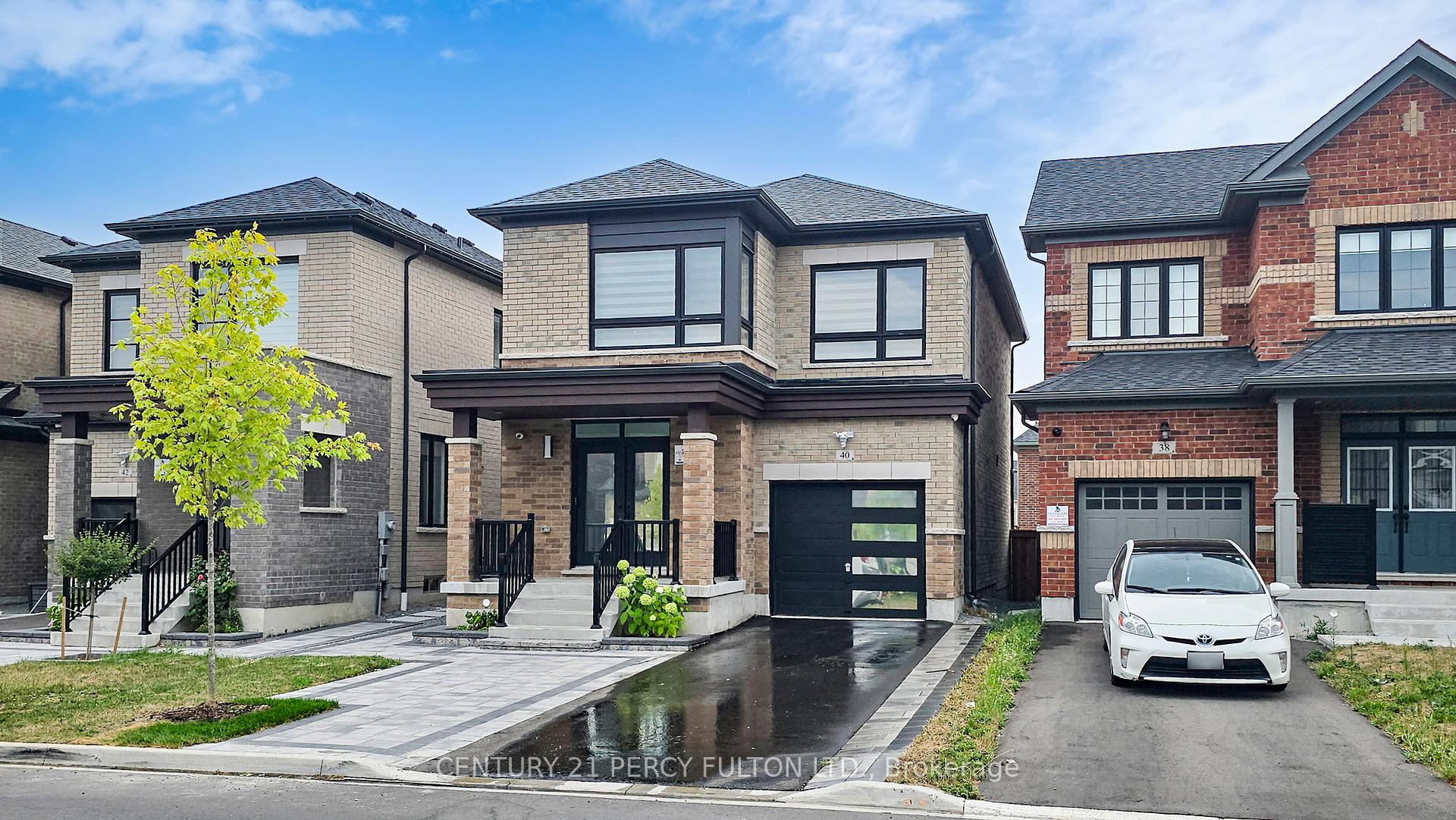 Photo 1 of 40 Vickery Street, Whitby, Rural Whitby — HOMEH