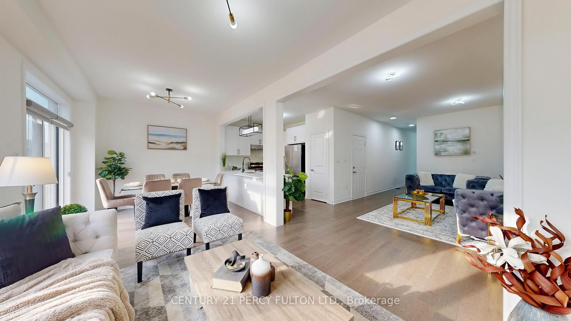 Photo 11 of 40 Vickery Street, Whitby, Rural Whitby — HOMEH