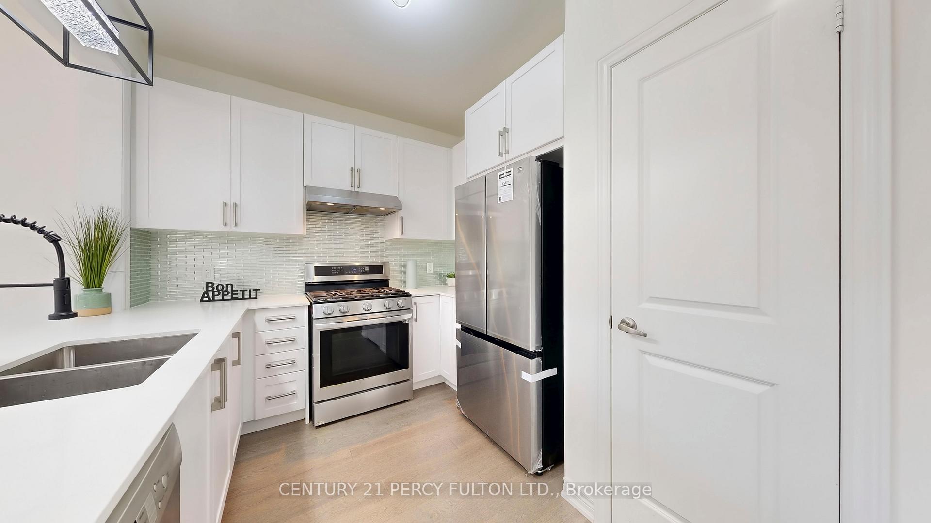Photo 14 of 40 Vickery Street, Whitby, Rural Whitby — HOMEH