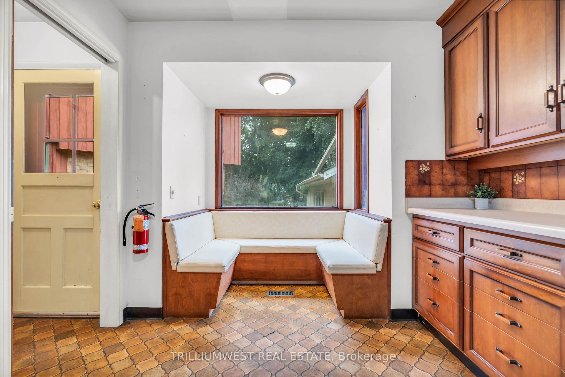 Photo 14 of 218 Alexandra Avenue, Waterloo — HOMEH