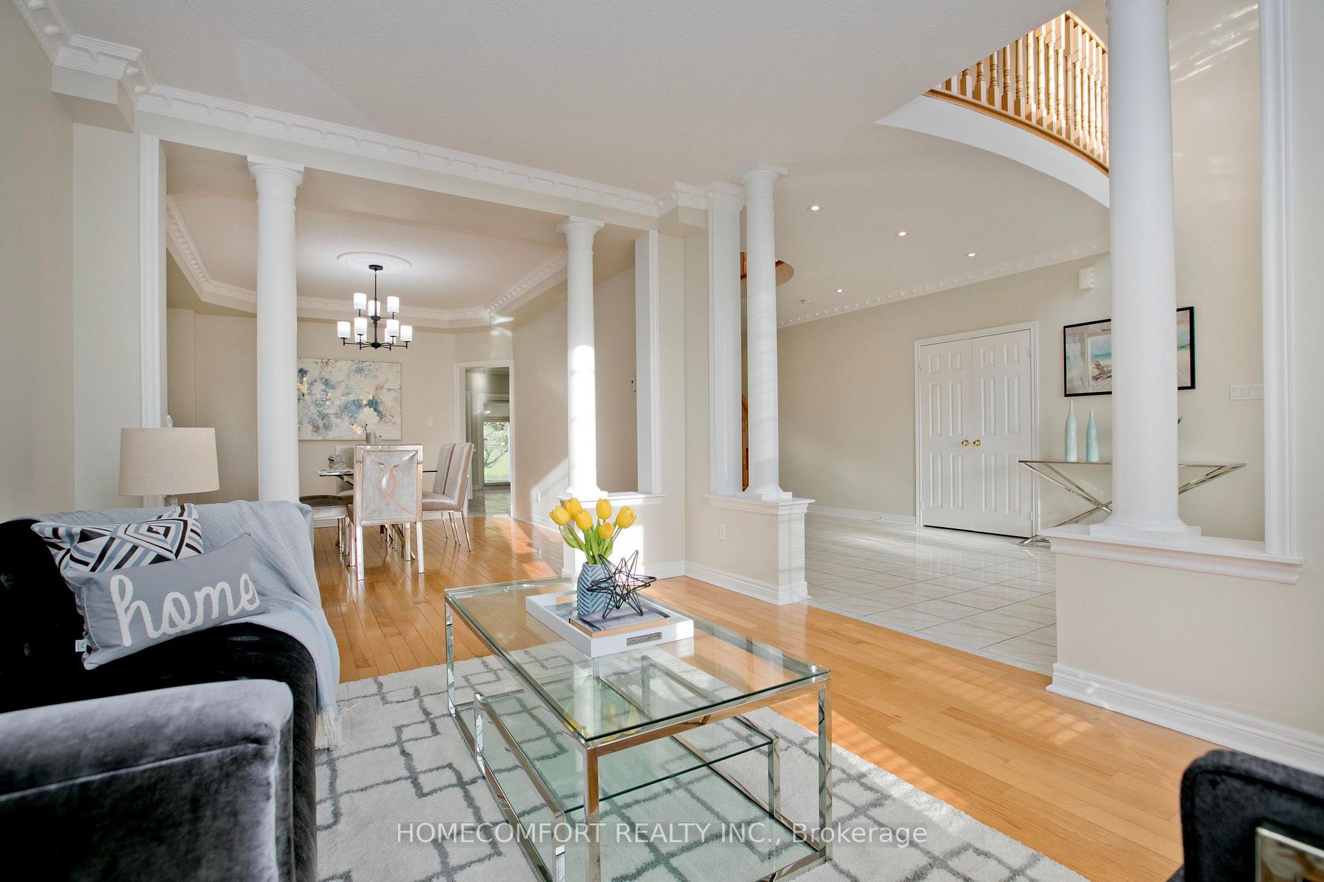 Photo 6 of 182 Siderno Crescent, Vaughan, East Woodbridge — HOMEH