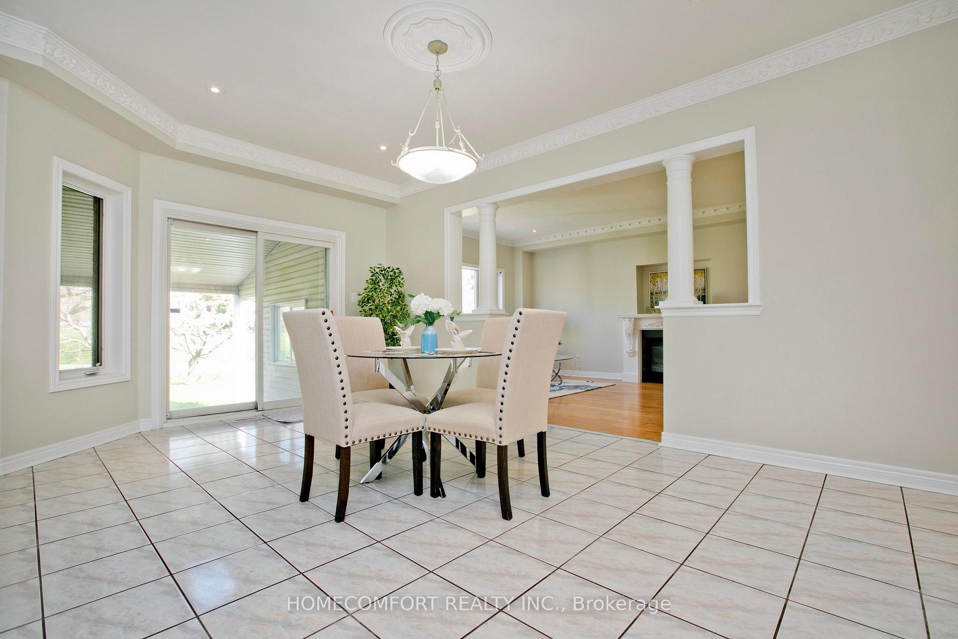 Photo 10 of 182 Siderno Crescent, Vaughan, East Woodbridge — HOMEH