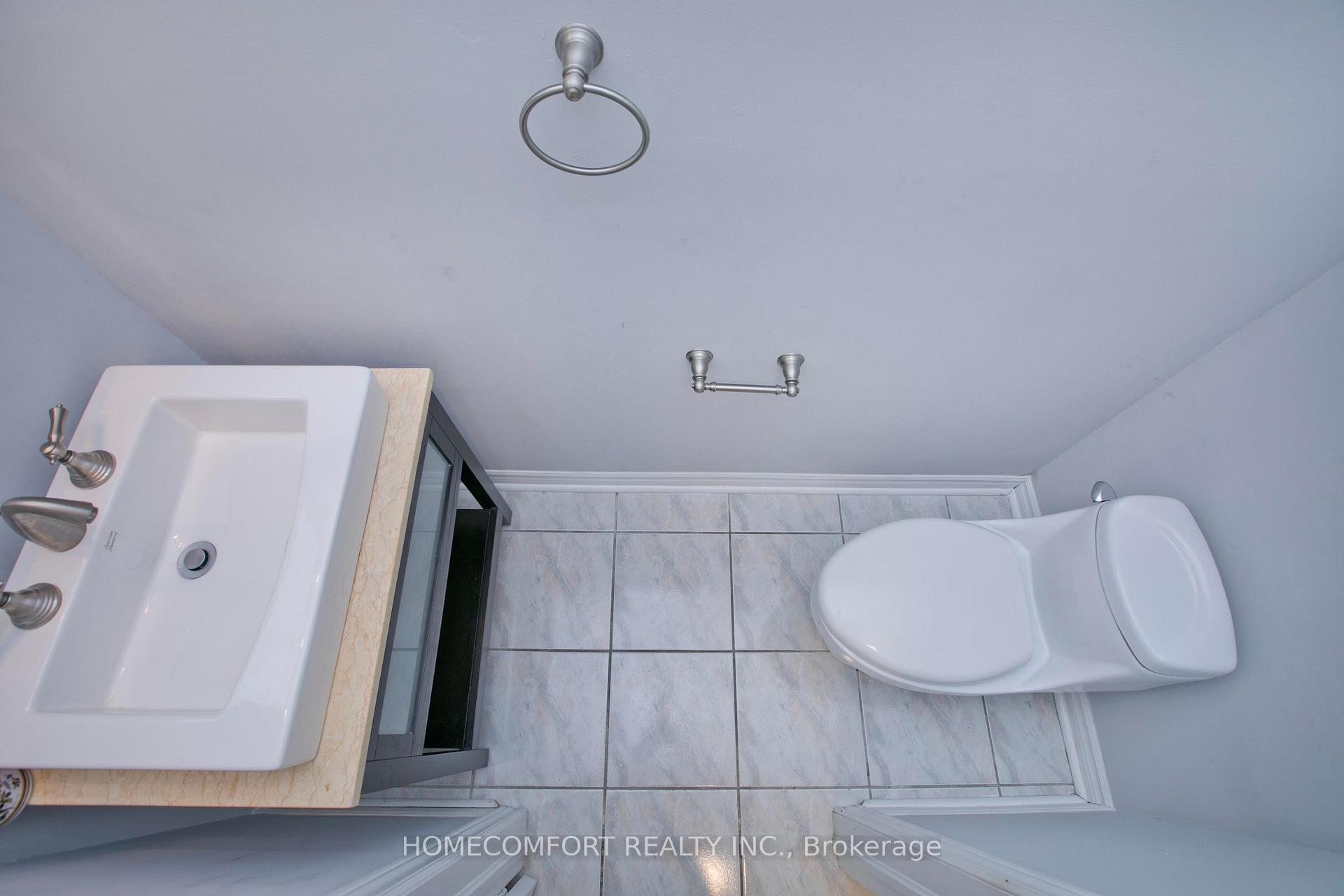 Photo 16 of 182 Siderno Crescent, Vaughan, East Woodbridge — HOMEH