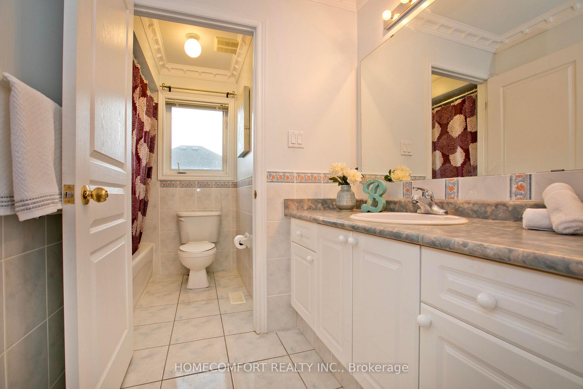 Photo 26 of 182 Siderno Crescent, Vaughan, East Woodbridge — HOMEH