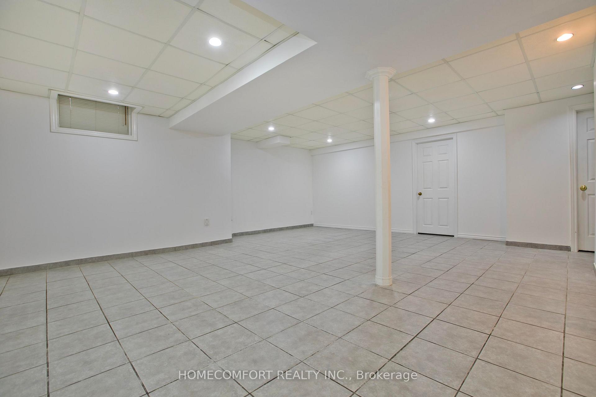 Photo 31 of 182 Siderno Crescent, Vaughan, East Woodbridge — HOMEH