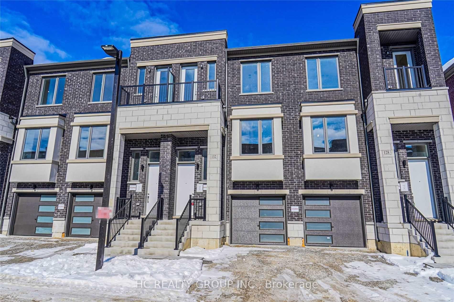 Photo 2 of 132 Rattenbury Road, Vaughan, Patterson — HOMEH