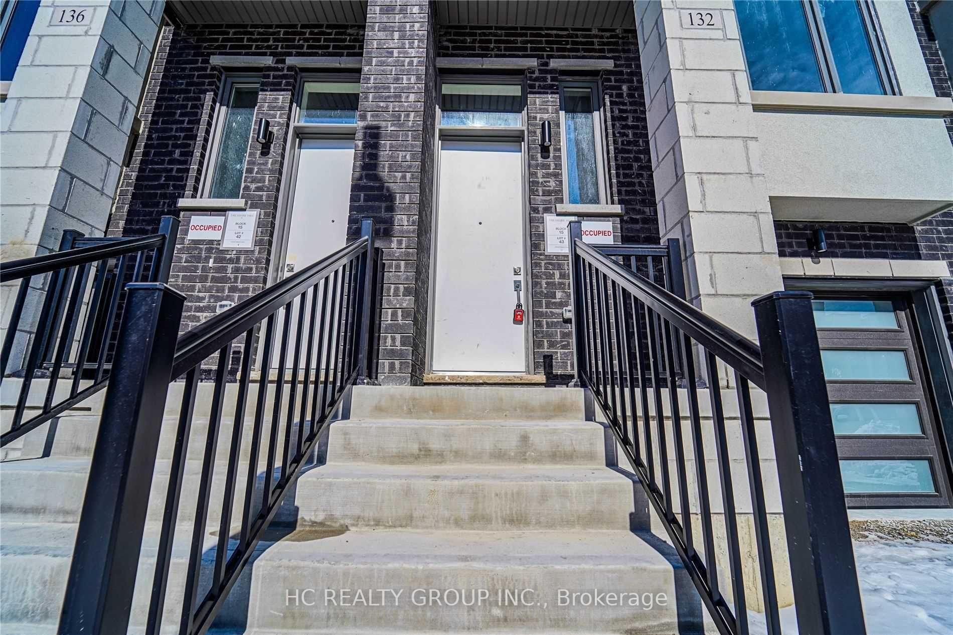 Photo 3 of 132 Rattenbury Road, Vaughan, Patterson — HOMEH
