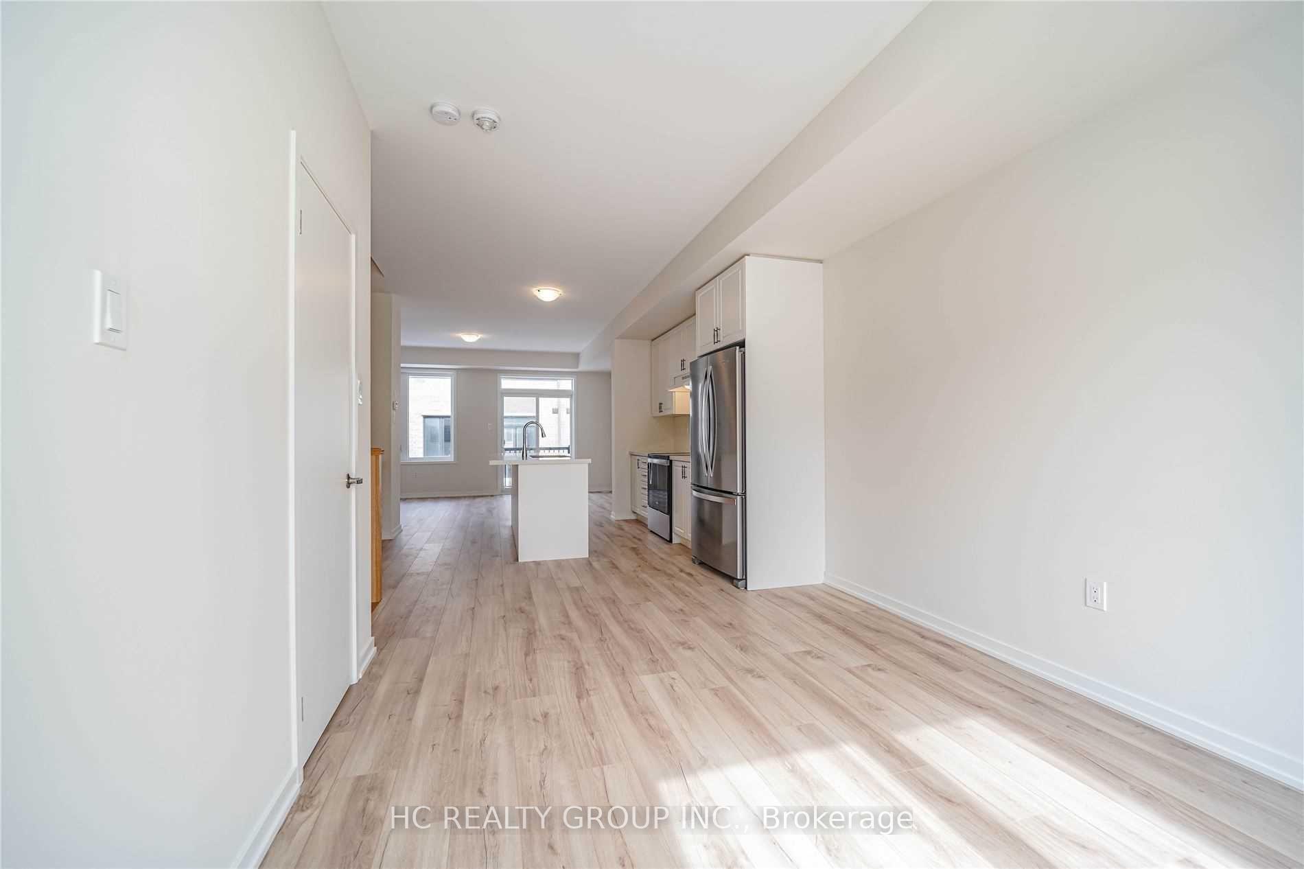 Photo 6 of 132 Rattenbury Road, Vaughan, Patterson — HOMEH