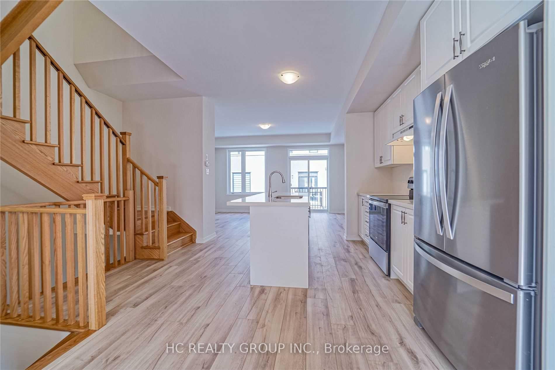 Photo 7 of 132 Rattenbury Road, Vaughan, Patterson — HOMEH