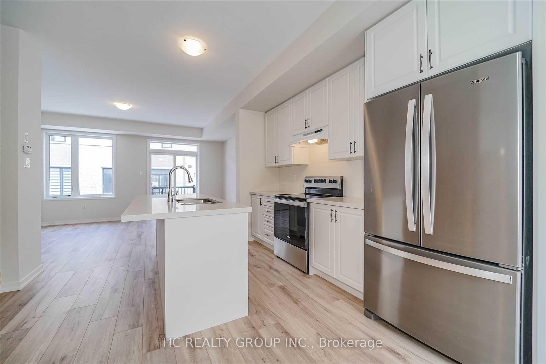 Photo 8 of 132 Rattenbury Road, Vaughan, Patterson — HOMEH