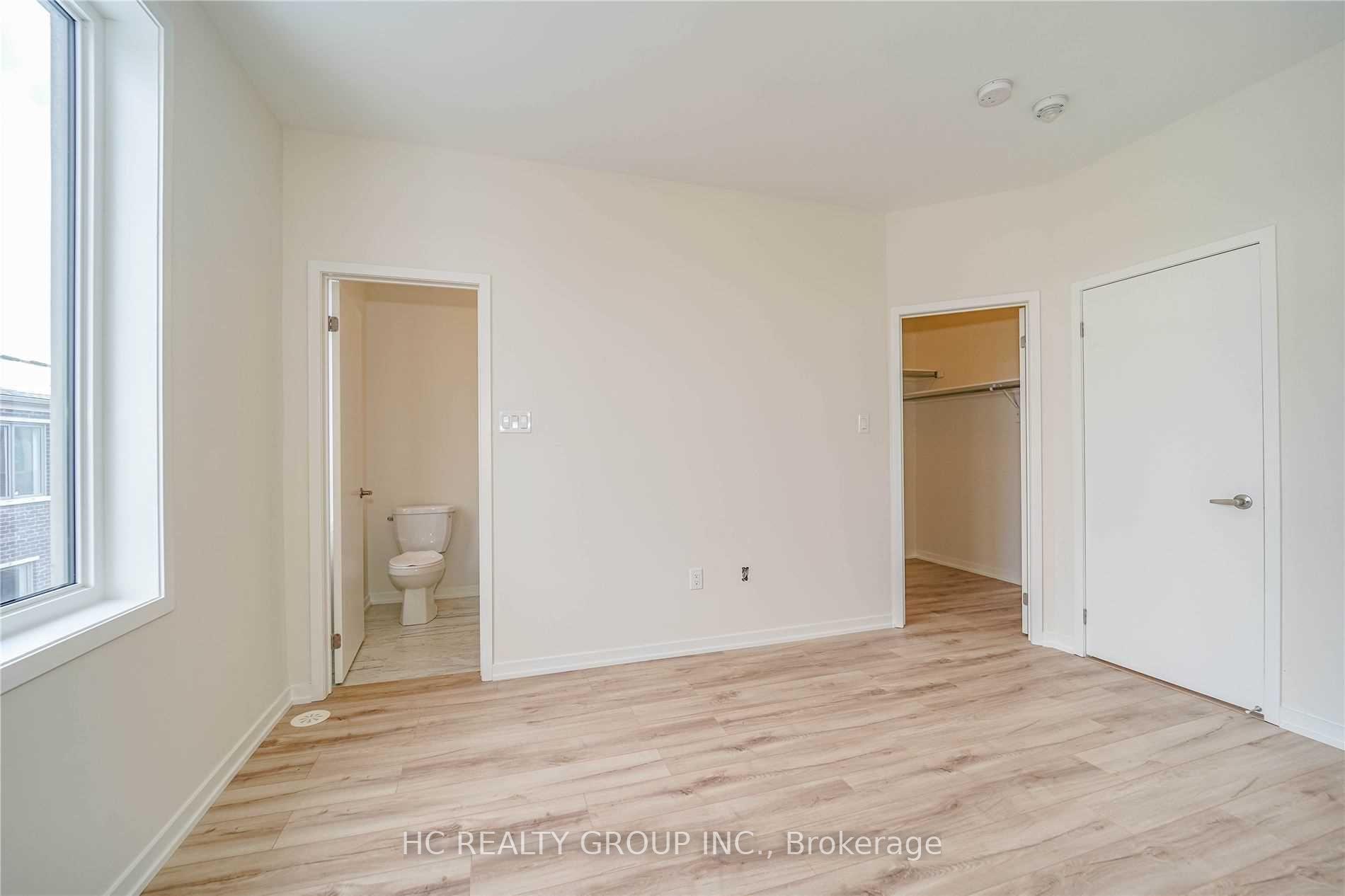 Photo 22 of 132 Rattenbury Road, Vaughan, Patterson — HOMEH