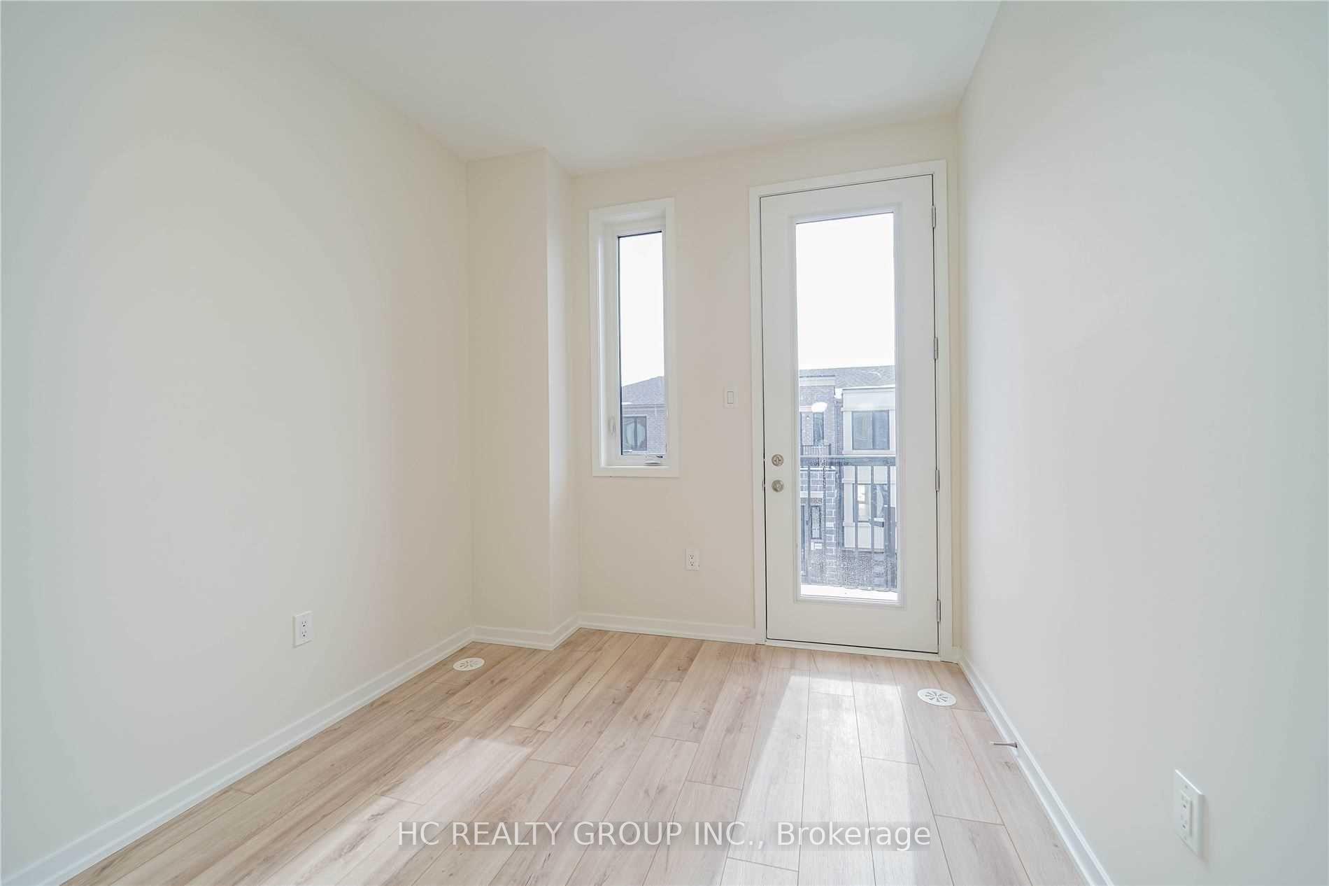 Photo 25 of 132 Rattenbury Road, Vaughan, Patterson — HOMEH