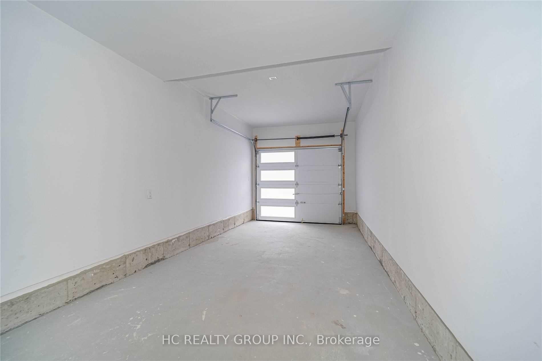Photo 35 of 132 Rattenbury Road, Vaughan, Patterson — HOMEH