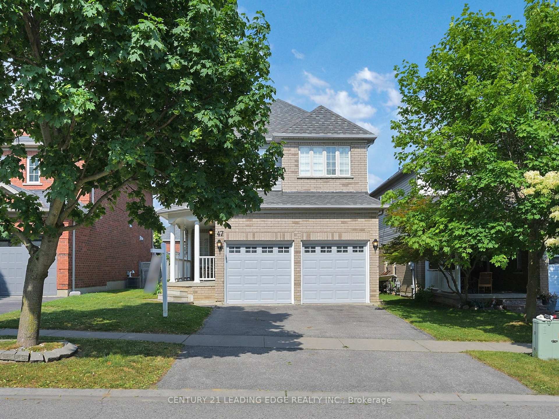 Photo 2 of 47 Thames Drive, Whitby, Rolling Acres — HOMEH