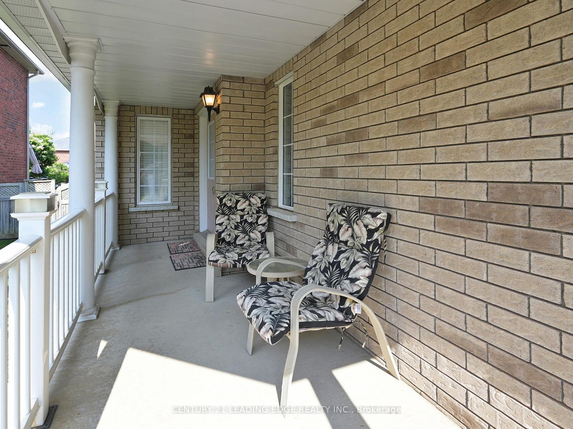 Photo 6 of 47 Thames Drive, Whitby, Rolling Acres — HOMEH