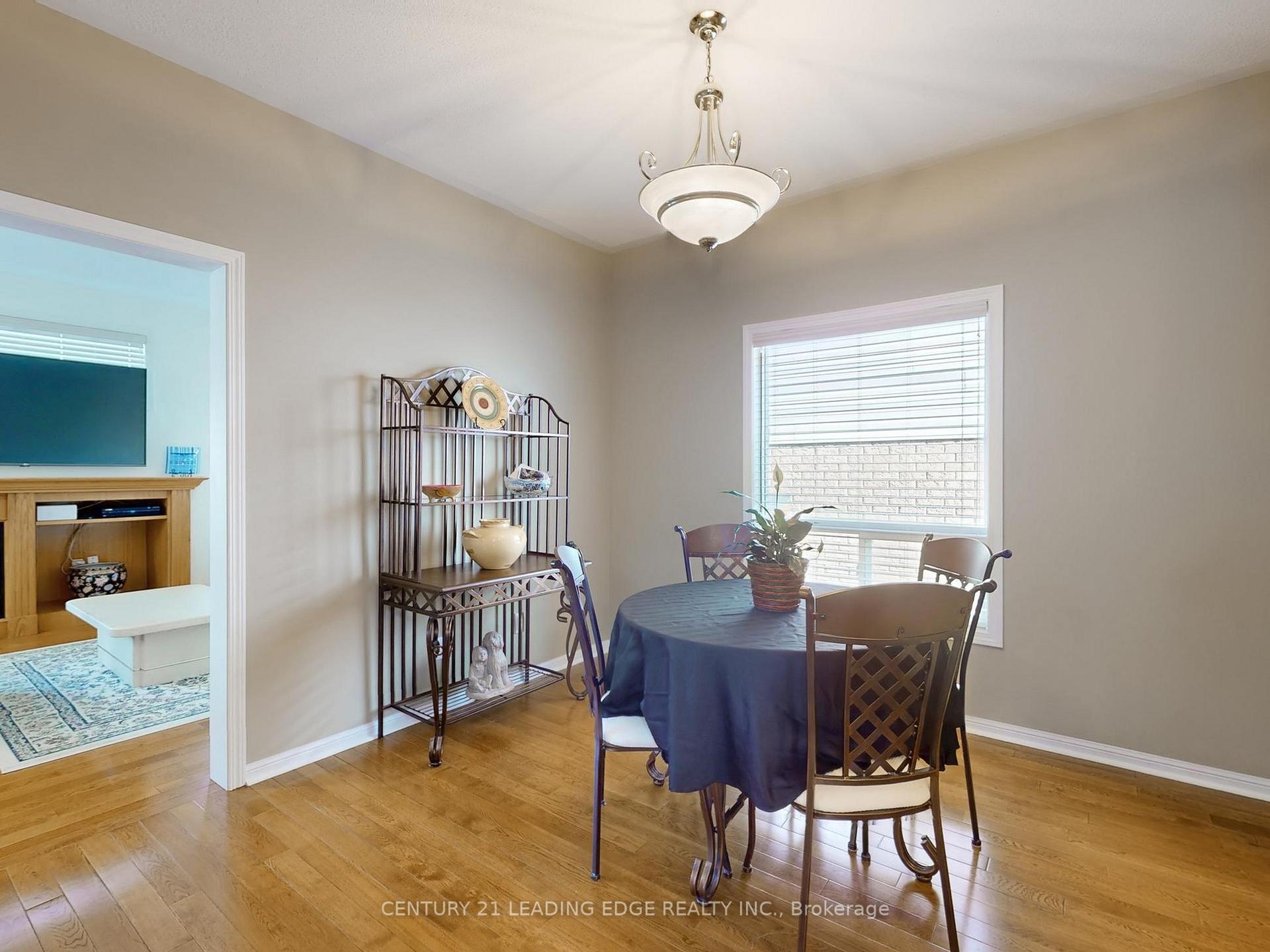Photo 13 of 47 Thames Drive, Whitby, Rolling Acres — HOMEH