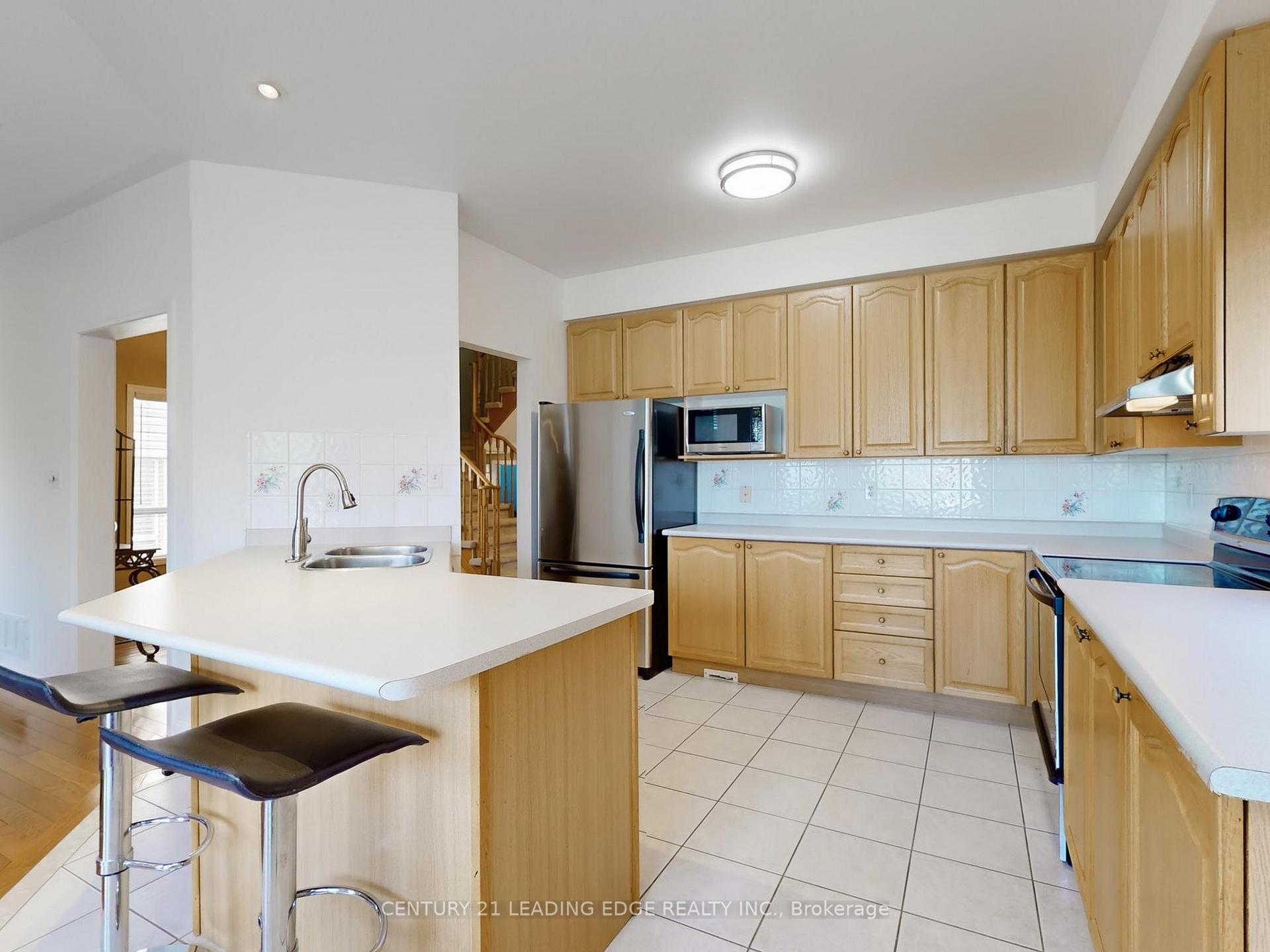 Photo 16 of 47 Thames Drive, Whitby, Rolling Acres — HOMEH