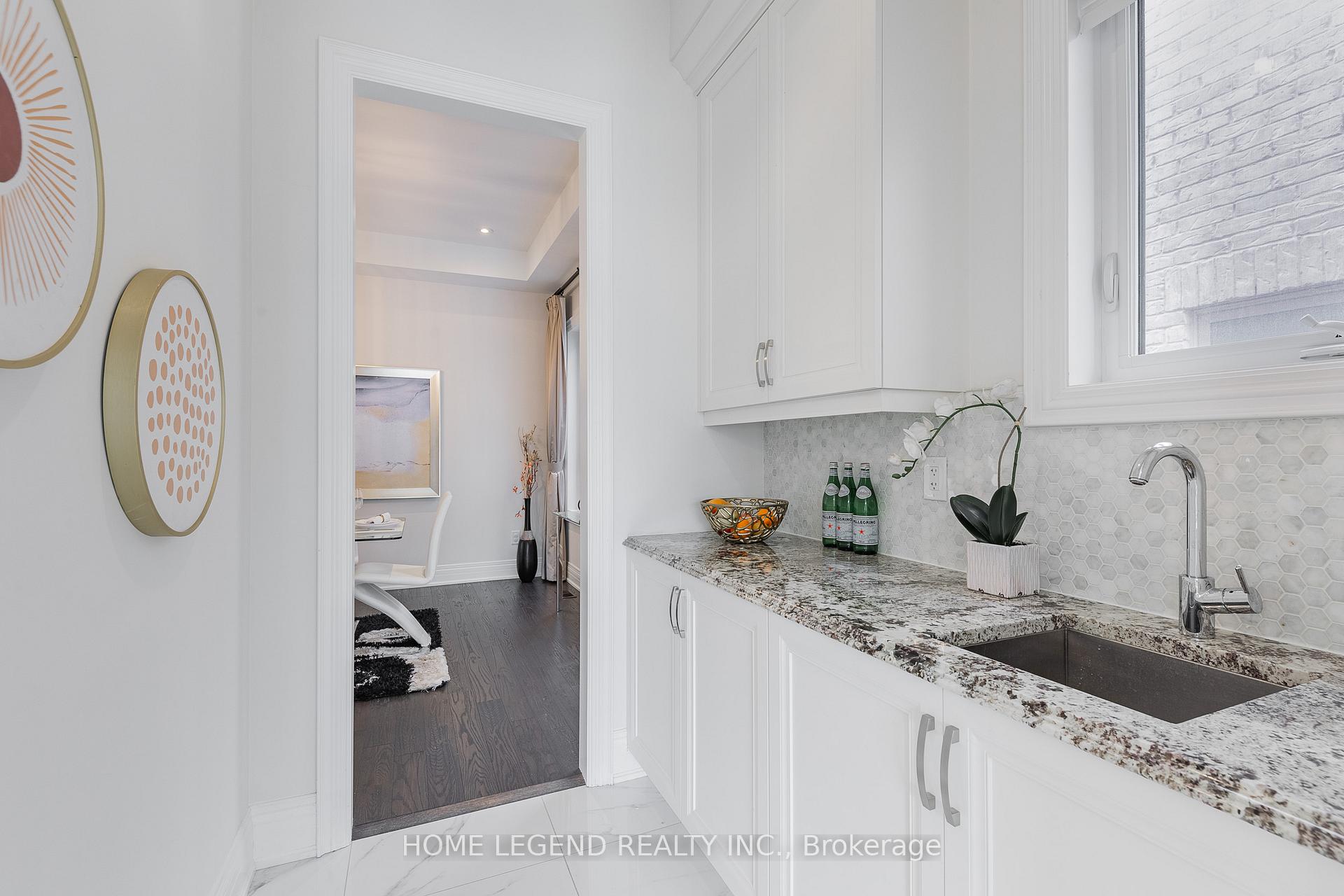 Photo 14 of 101 Foley Crescent, Vaughan, Patterson — HOMEH