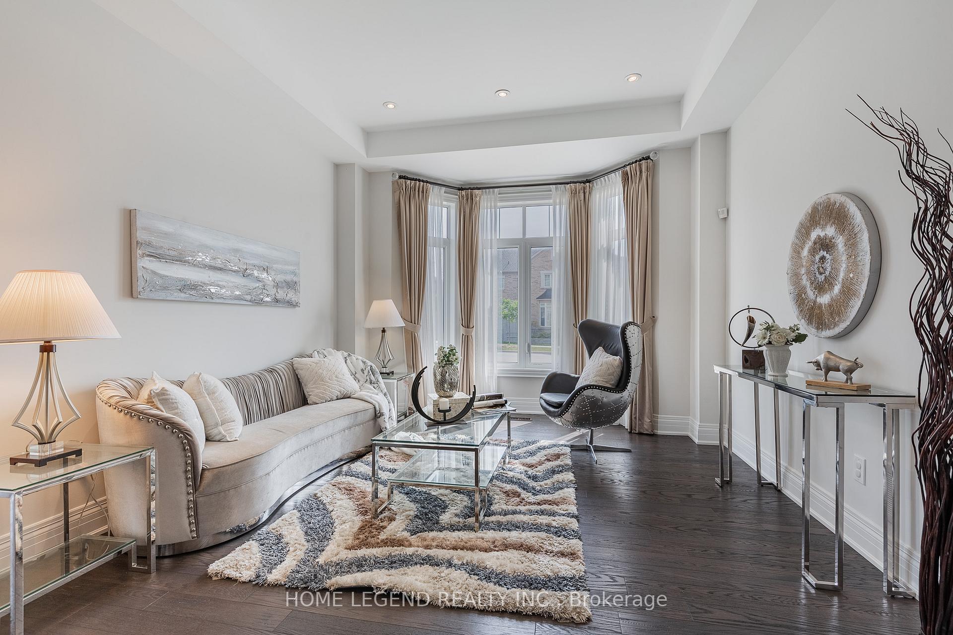 Photo 18 of 101 Foley Crescent, Vaughan, Patterson — HOMEH