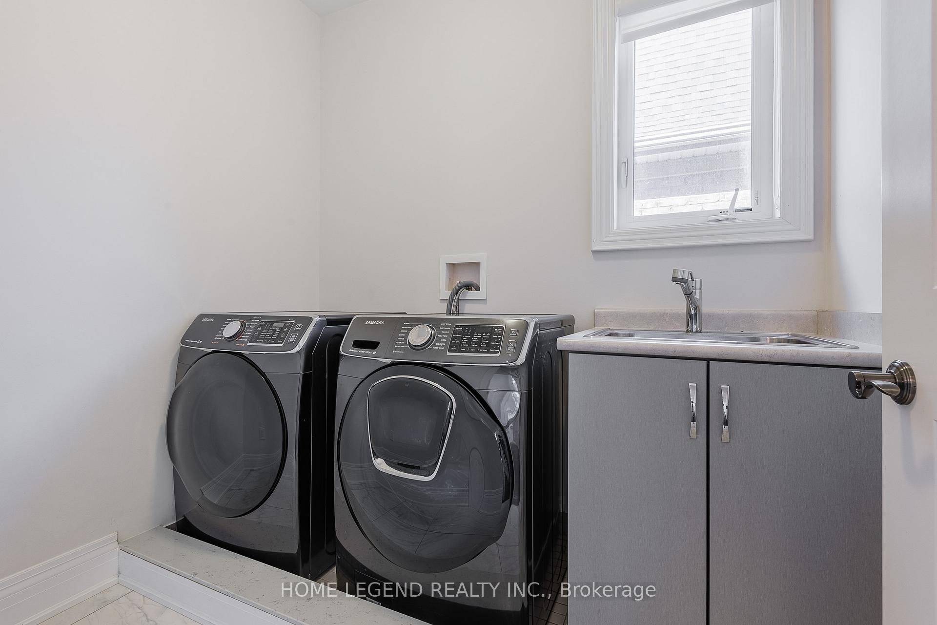 Photo 46 of 101 Foley Crescent, Vaughan, Patterson — HOMEH