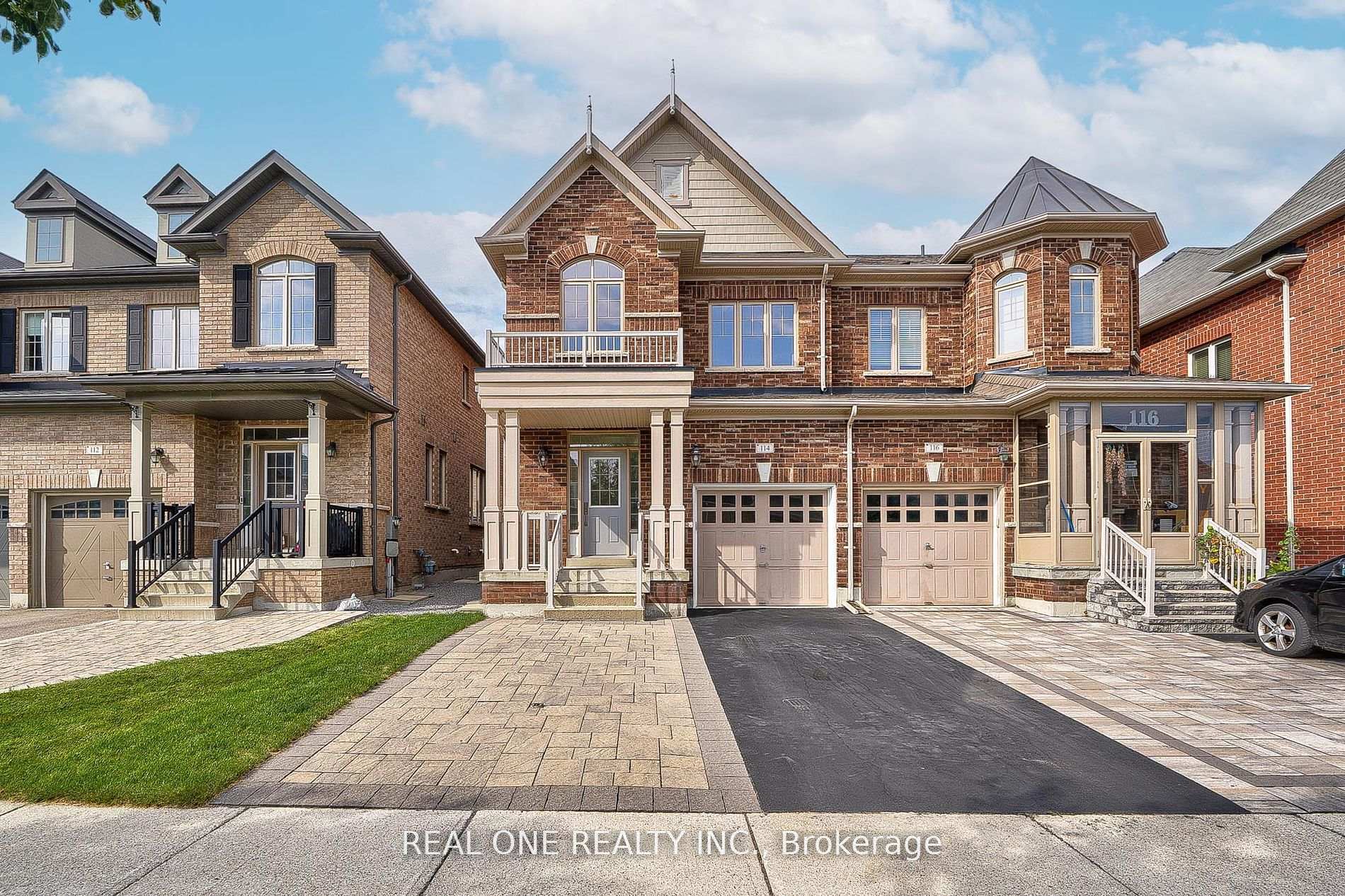 Photo 1 of 114 Beckett Avenue, Markham, Berczy — HOMEH