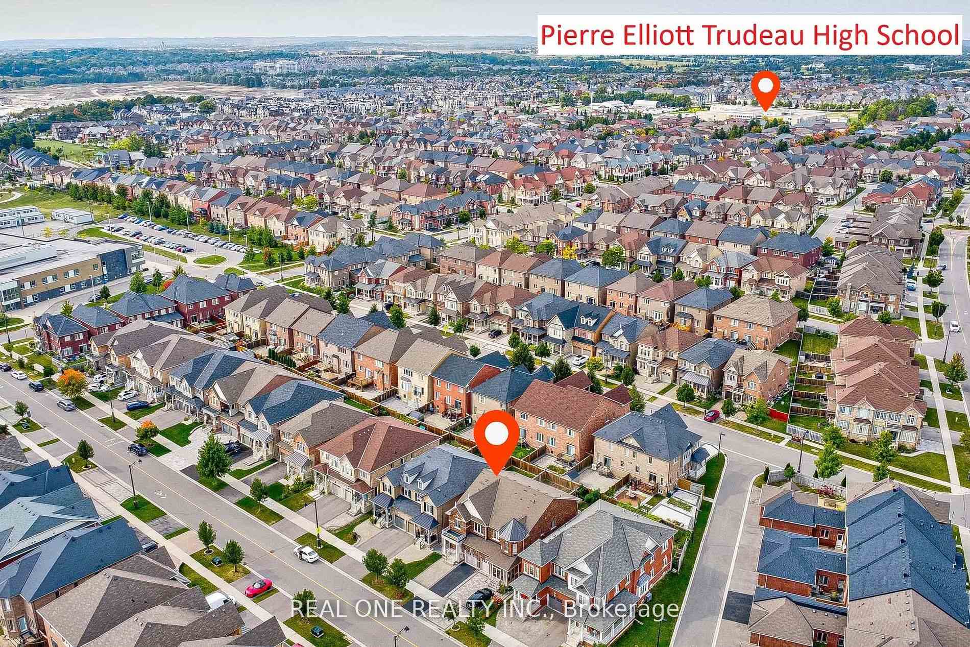 Photo 5 of 114 Beckett Avenue, Markham, Berczy — HOMEH