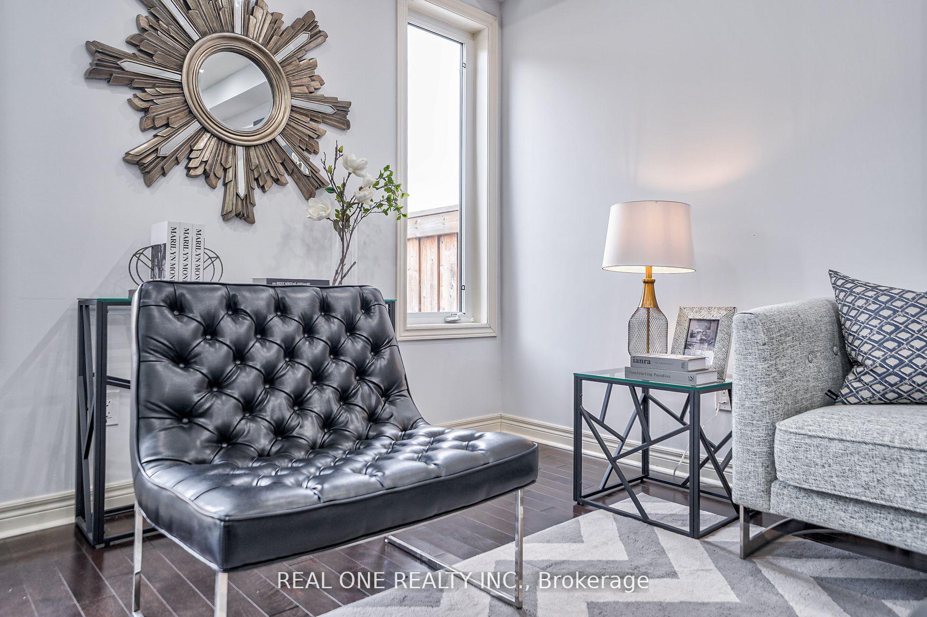Photo 16 of 114 Beckett Avenue, Markham, Berczy — HOMEH