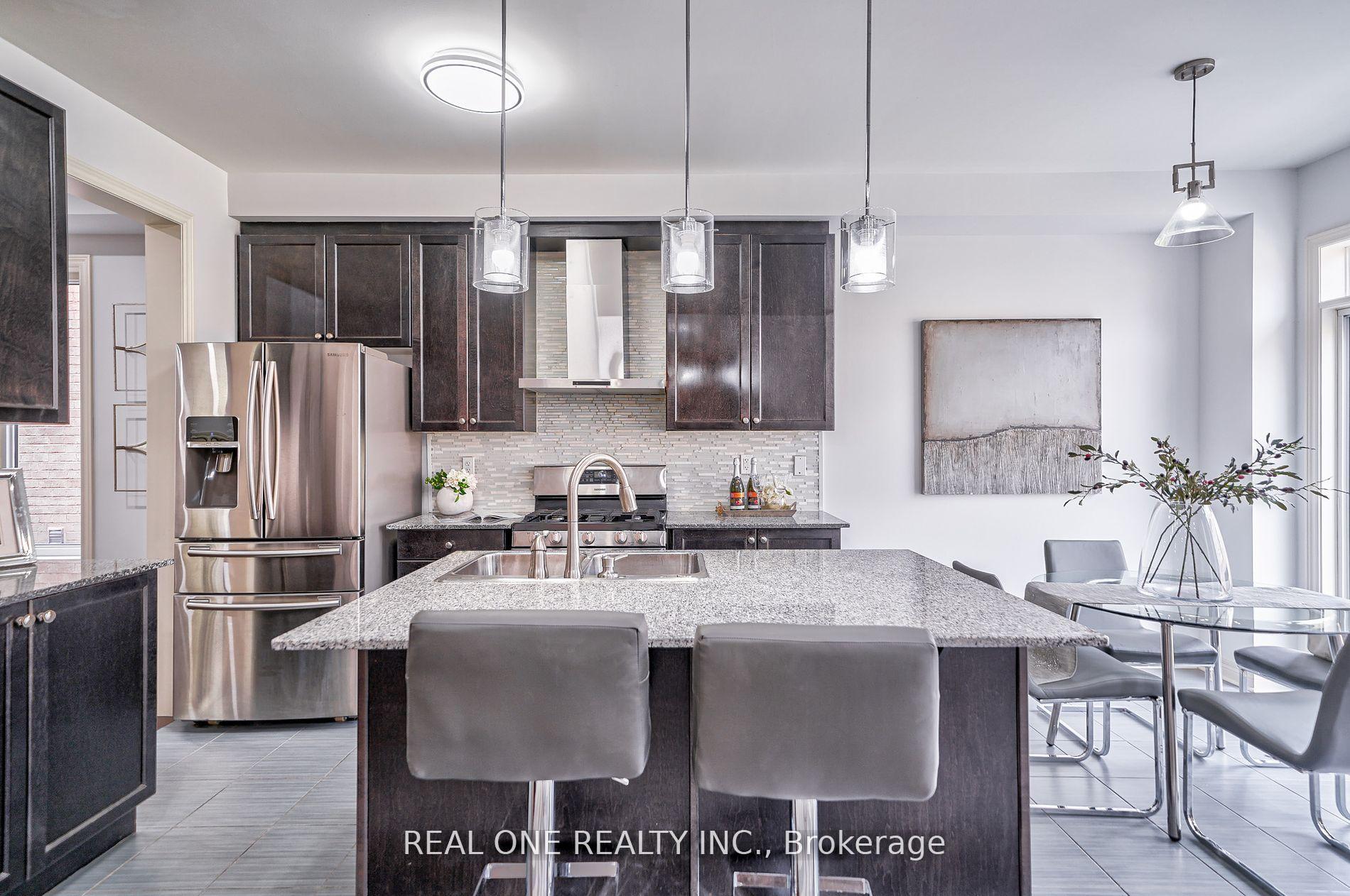 Photo 18 of 114 Beckett Avenue, Markham, Berczy — HOMEH
