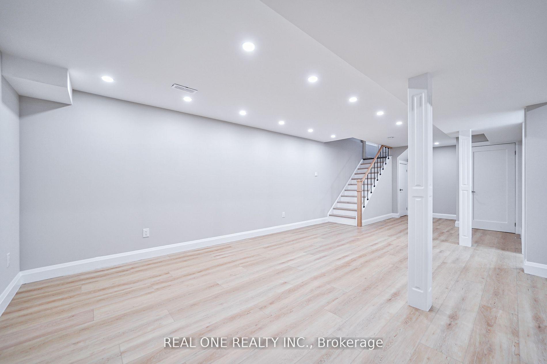Photo 37 of 114 Beckett Avenue, Markham, Berczy — HOMEH