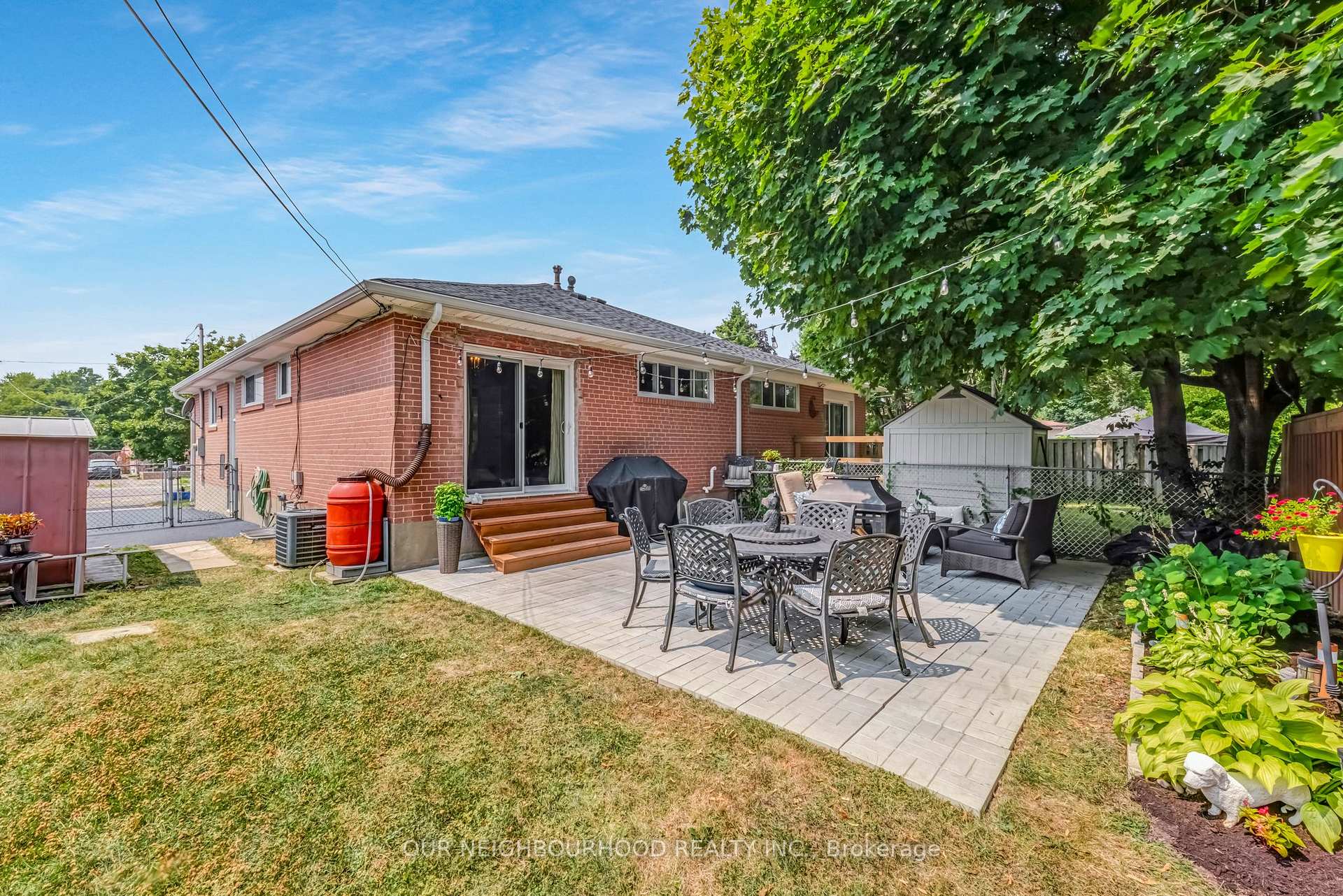 Photo 37 of 227 Rosedale Drive, Whitby, Downtown Whitby — HOMEH