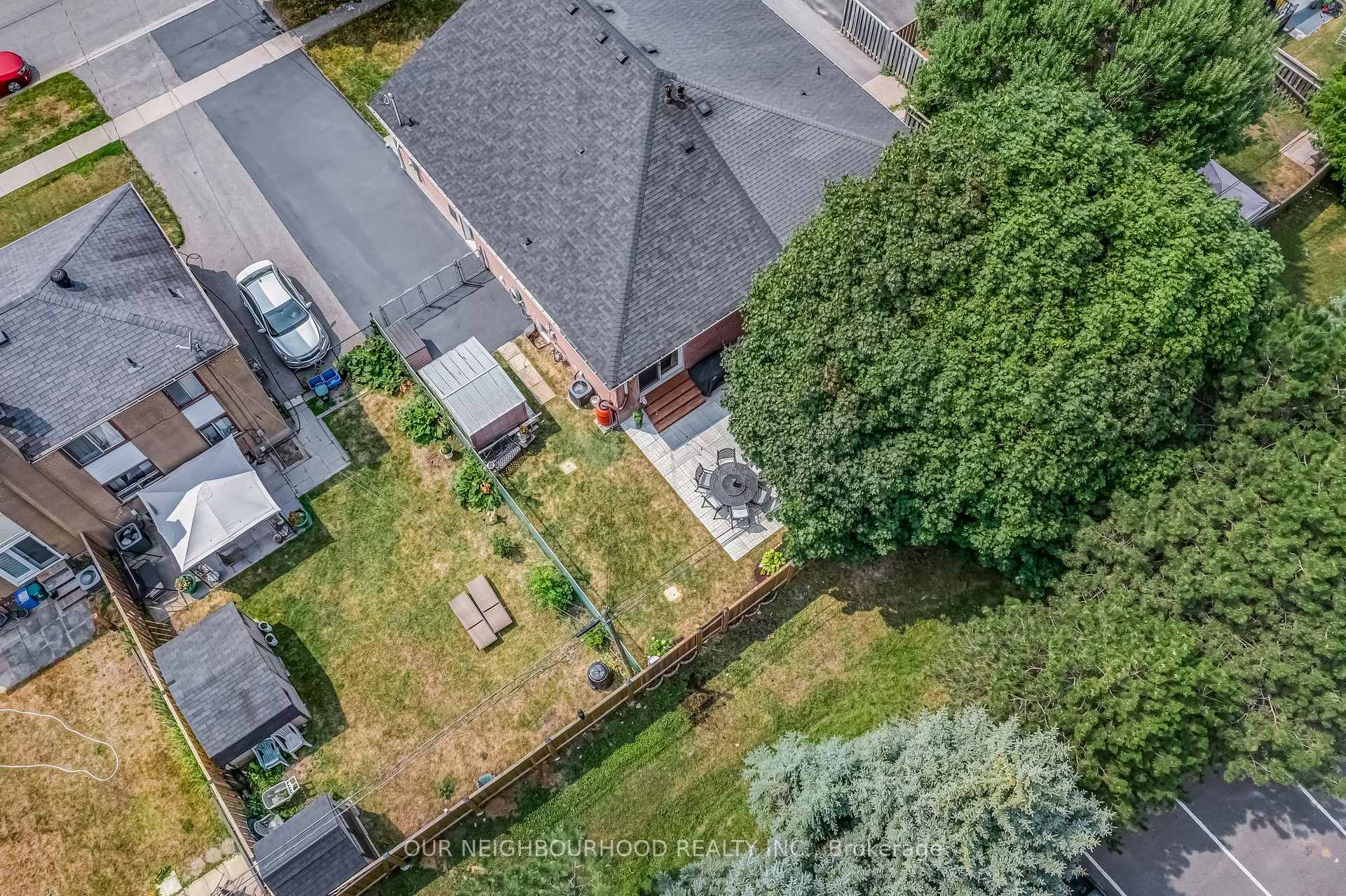 Photo 38 of 227 Rosedale Drive, Whitby, Downtown Whitby — HOMEH