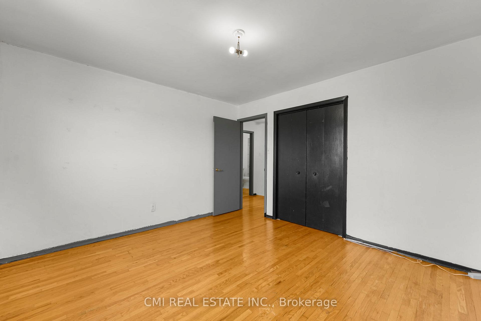 Photo 26 of 119 Albany Drive, Vaughan, West Woodbridge — HOMEH