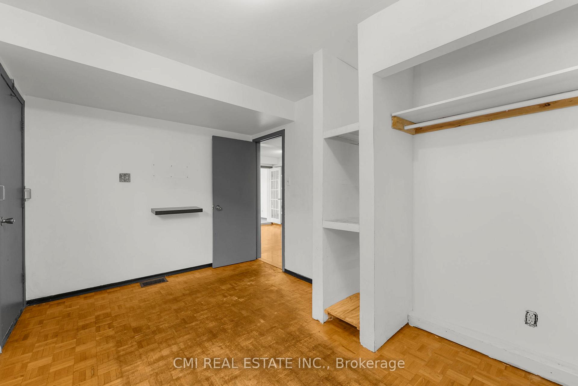 Photo 27 of 119 Albany Drive, Vaughan, West Woodbridge — HOMEH