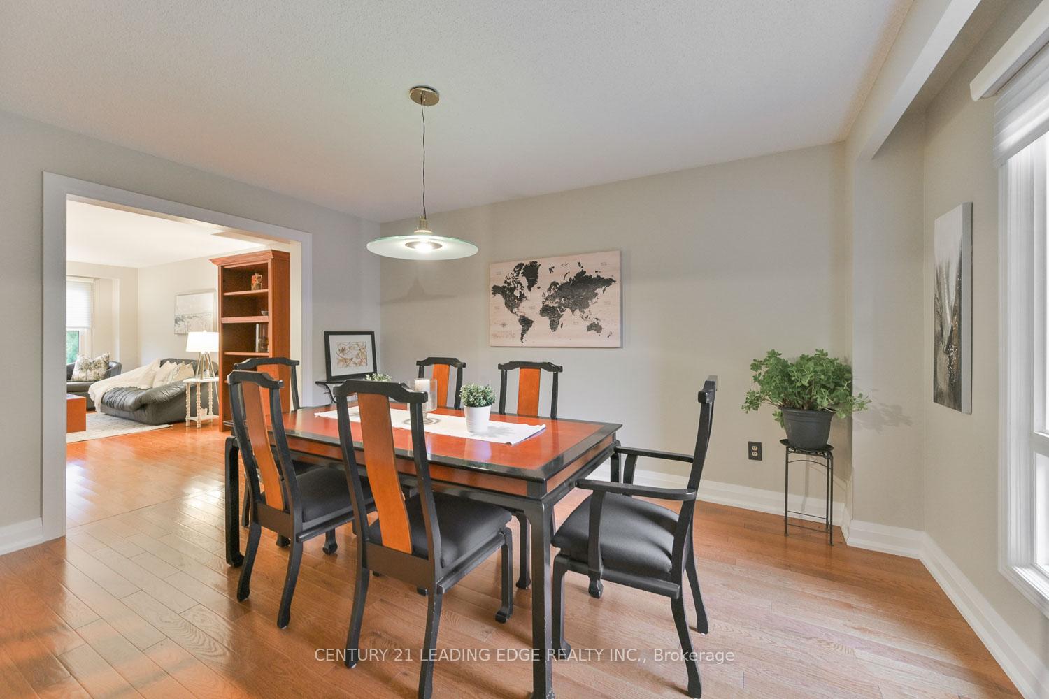 Photo 11 of 81 Mccarty Crescent, Markham, Markham Village — HOMEH