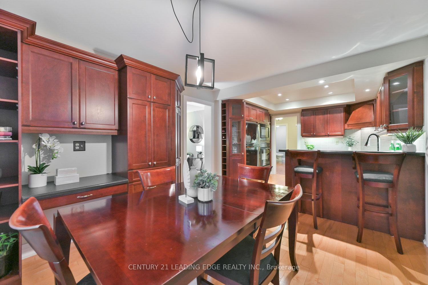 Photo 16 of 81 Mccarty Crescent, Markham, Markham Village — HOMEH