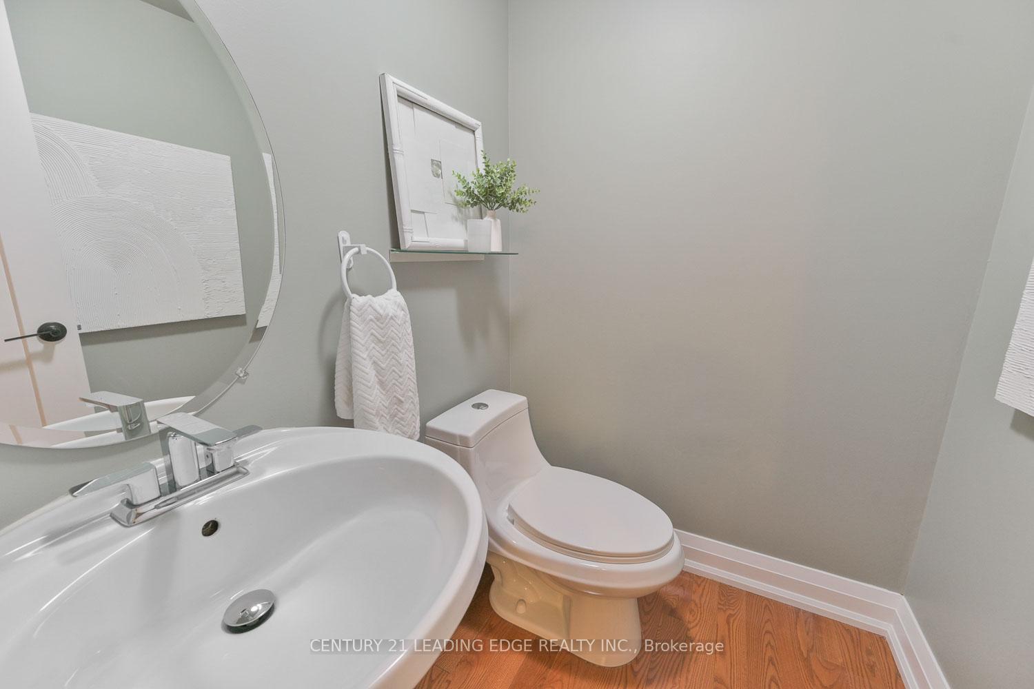 Photo 22 of 81 Mccarty Crescent, Markham, Markham Village — HOMEH