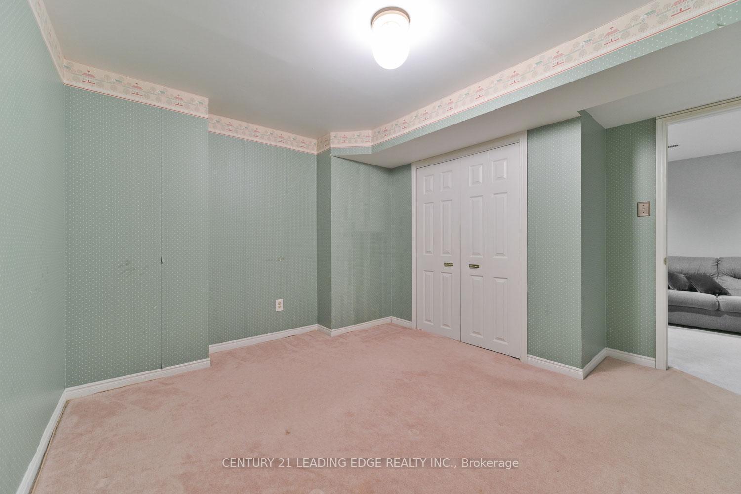Photo 40 of 81 Mccarty Crescent, Markham, Markham Village — HOMEH