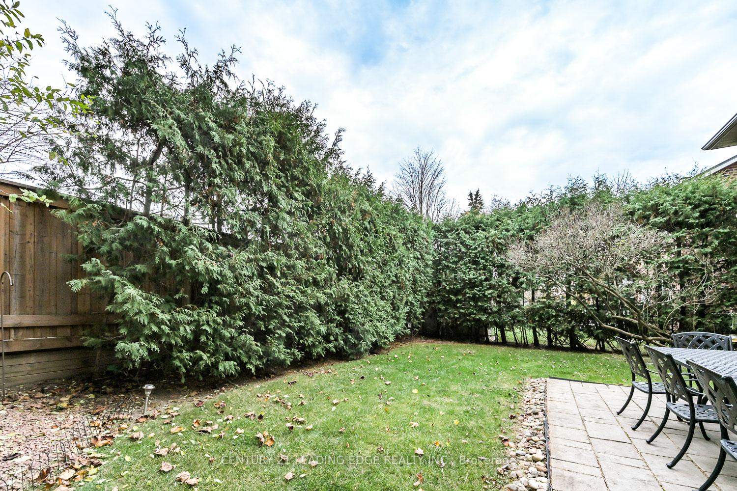 Photo 44 of 81 Mccarty Crescent, Markham, Markham Village — HOMEH