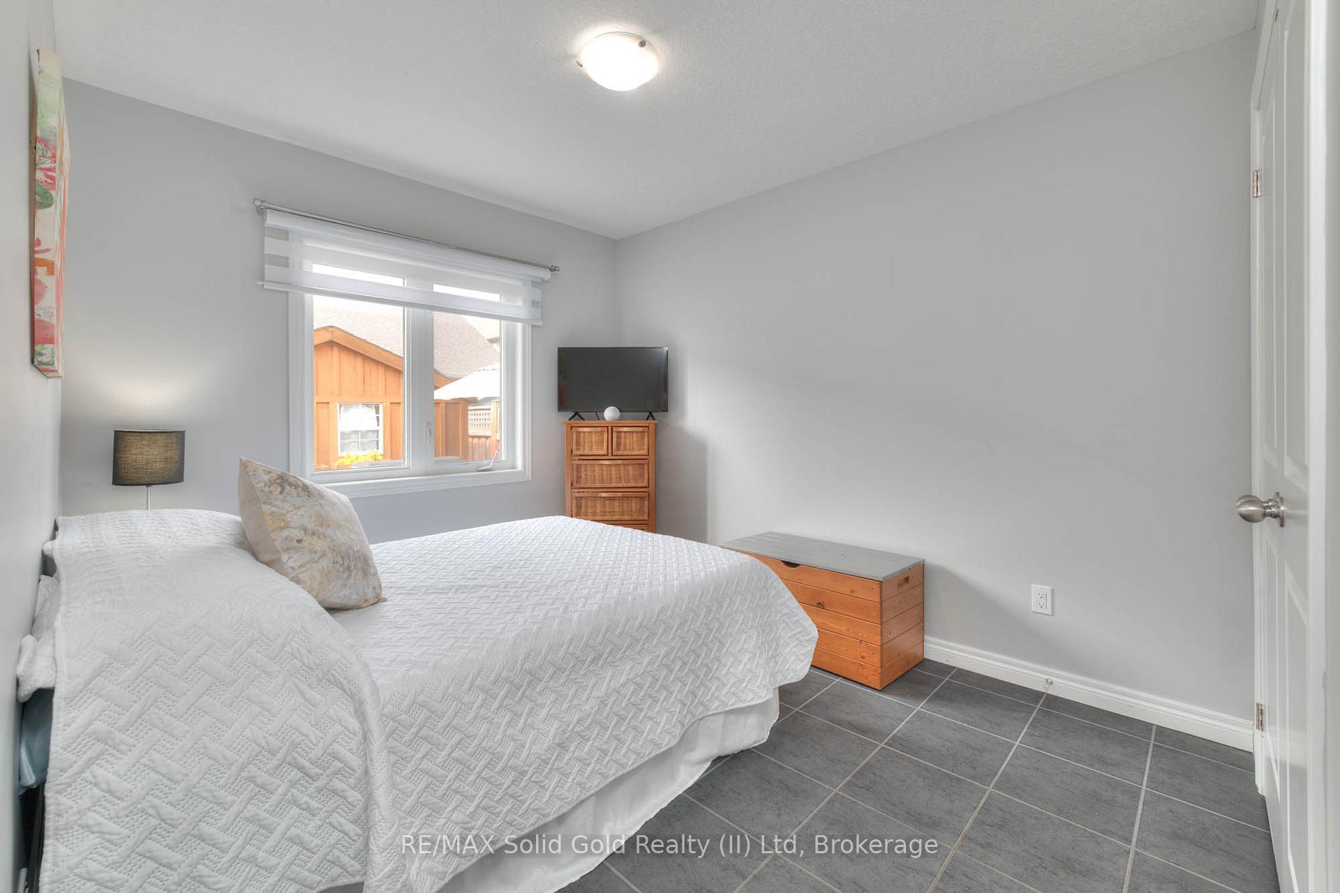 Photo 19 of 350 Finoro Crescent, Woolwich — HOMEH
