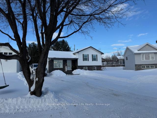 Photo 3 of 8 Tamerack Avenue, West Nipissing, Sturgeon Falls — HOMEH