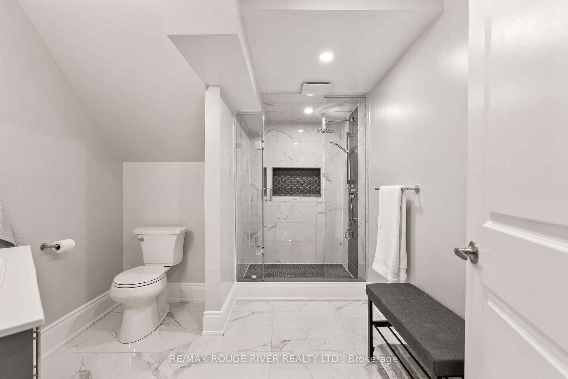 Photo 14 of 1 Lancewood Drive, Whitby, Taunton North — HOMEH