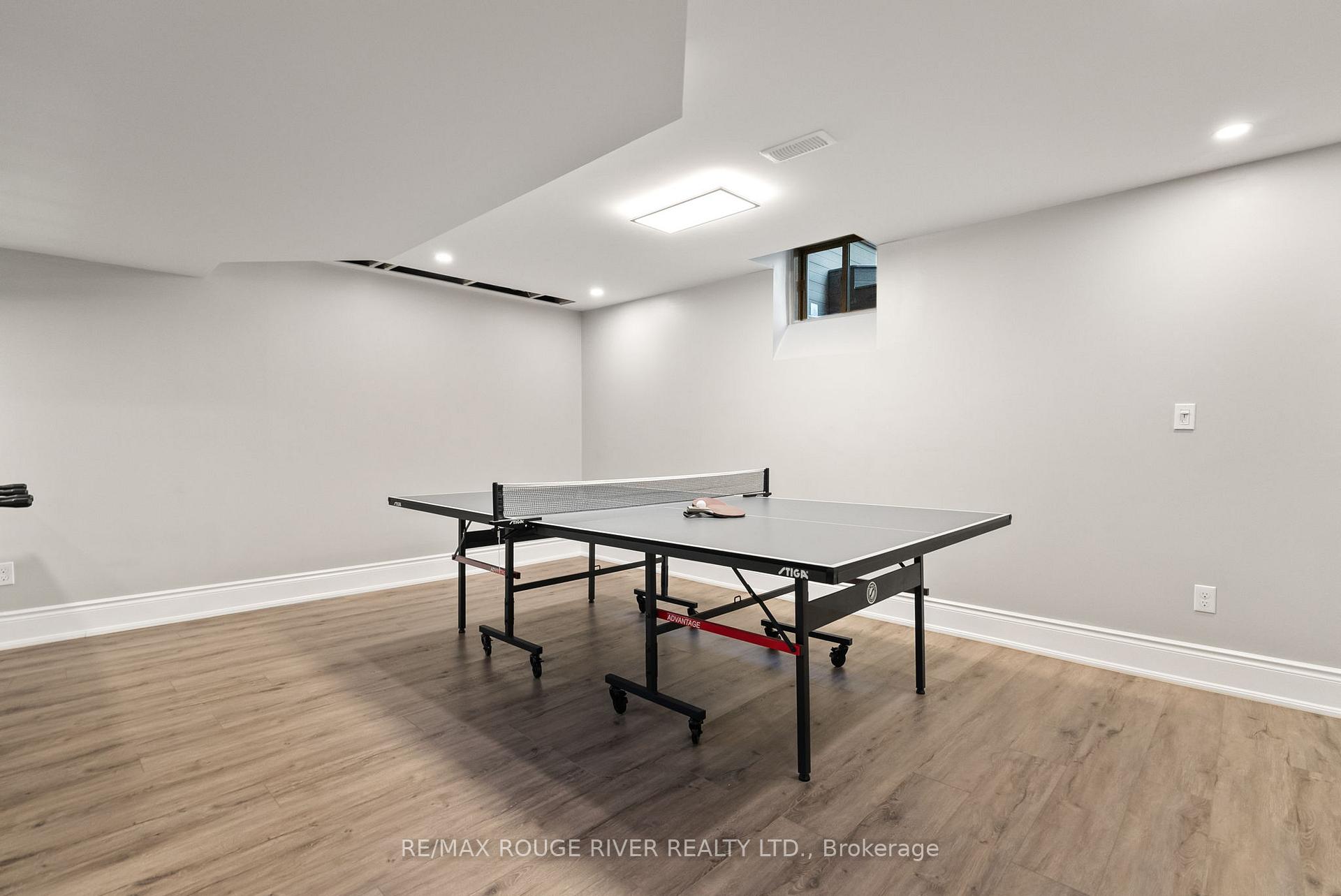 Photo 15 of 1 Lancewood Drive, Whitby, Taunton North — HOMEH