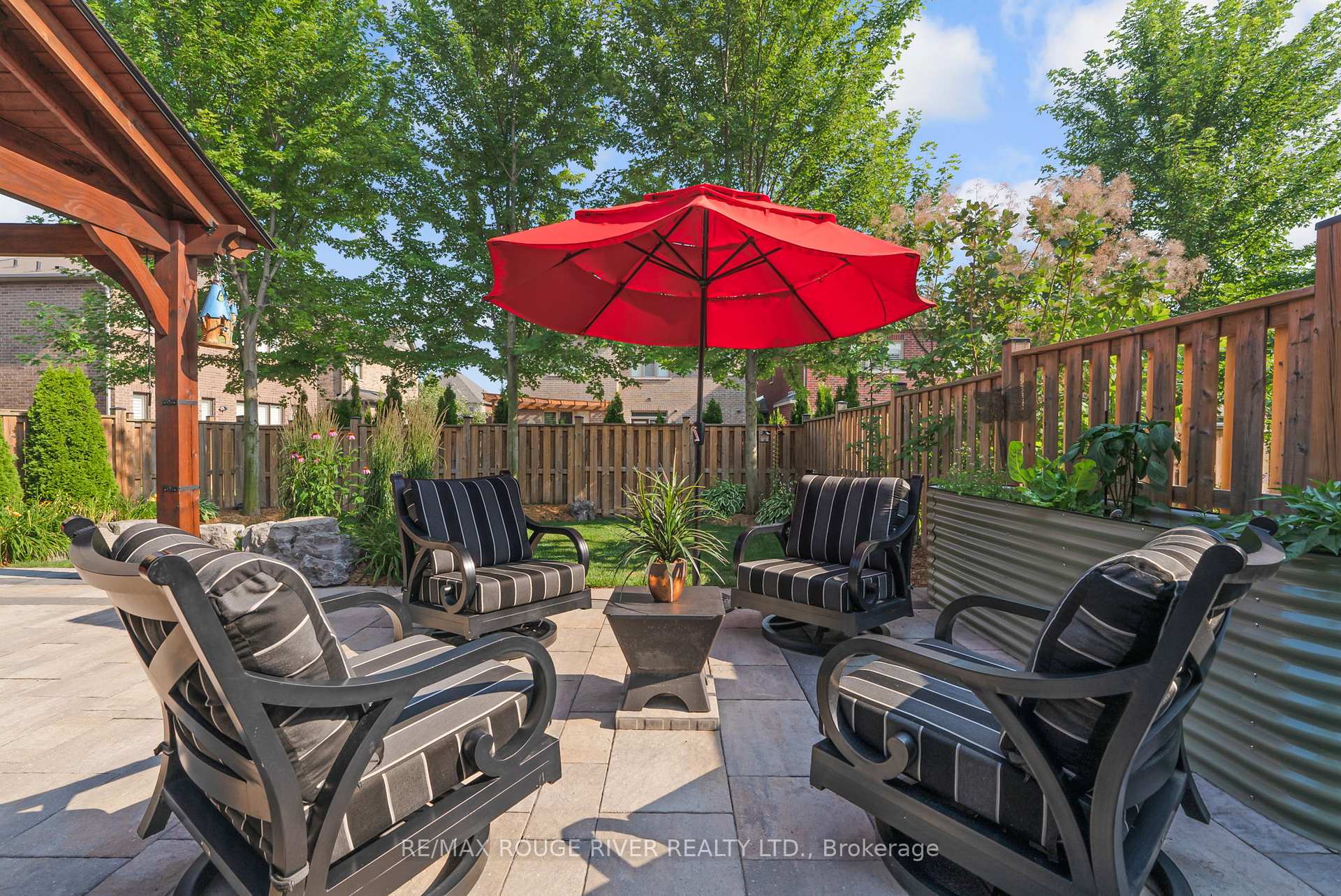 Photo 17 of 1 Lancewood Drive, Whitby, Taunton North — HOMEH