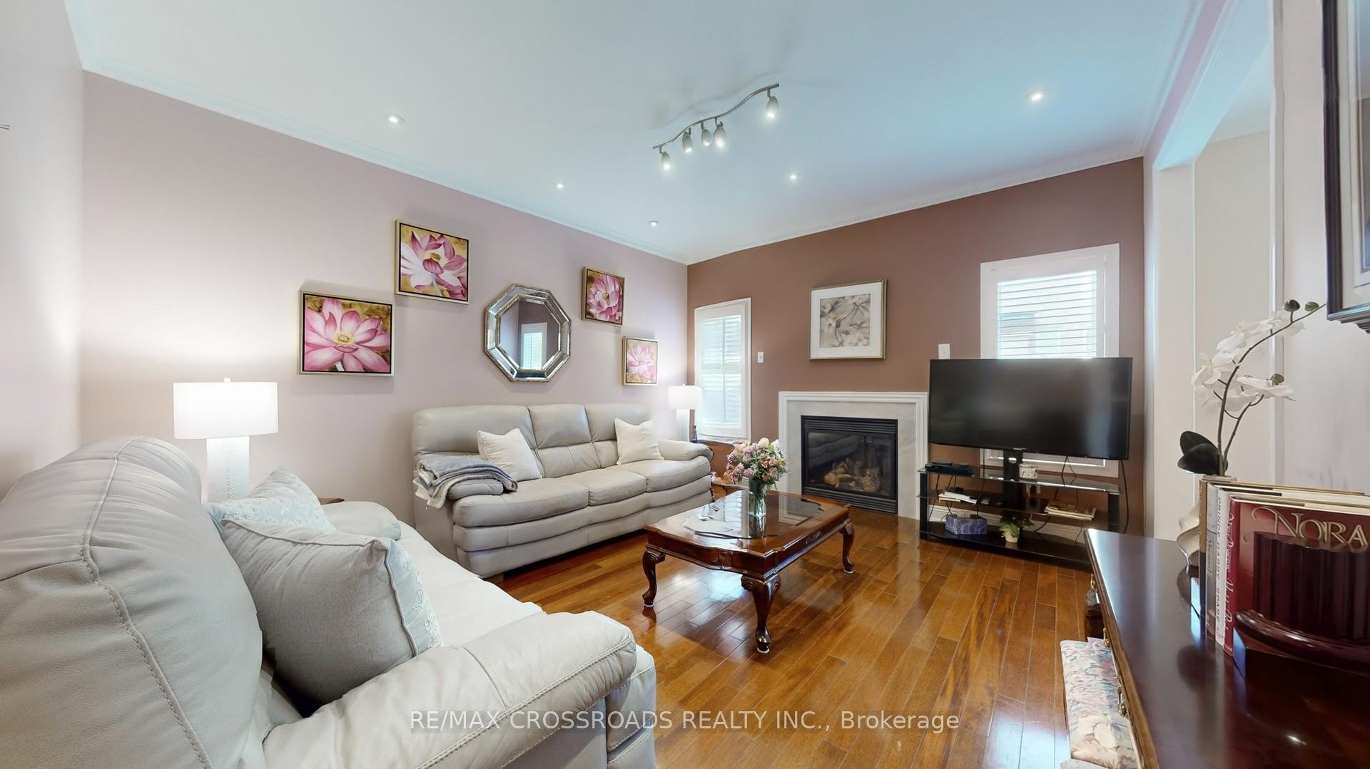 Photo 5 of 14 Coyle Street, Ajax, Northeast Ajax — HOMEH
