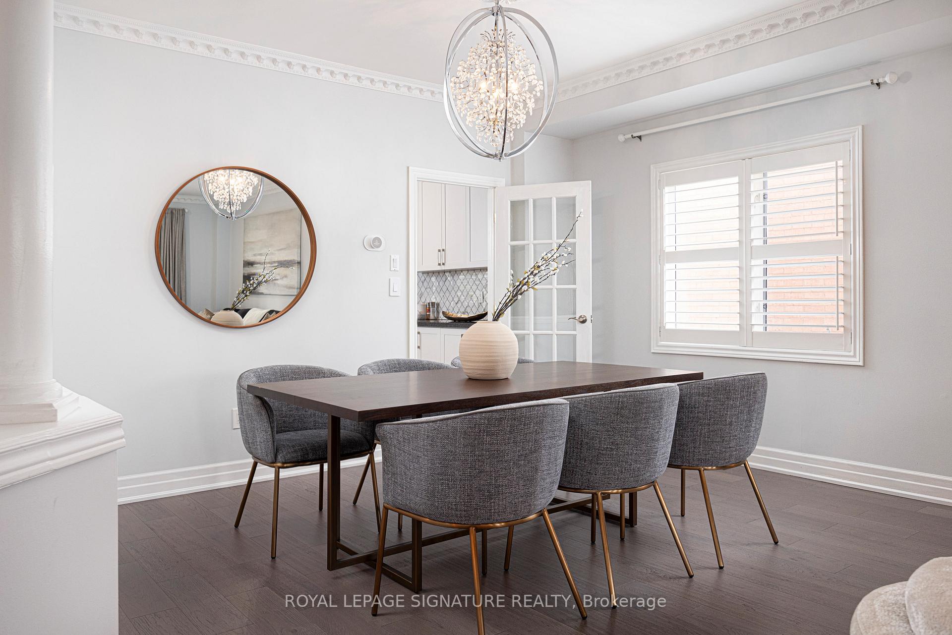 Photo 10 of 559 Royalpark Way, Vaughan, Elder Mills — HOMEH