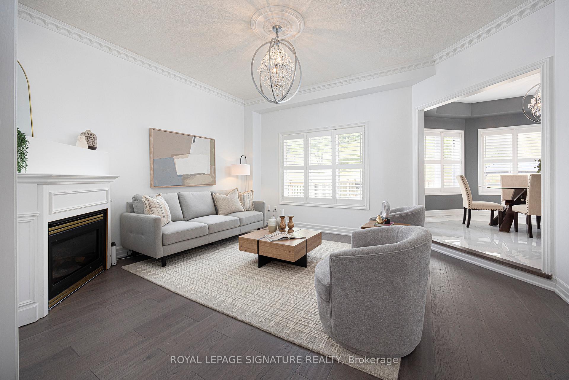 Photo 15 of 559 Royalpark Way, Vaughan, Elder Mills — HOMEH