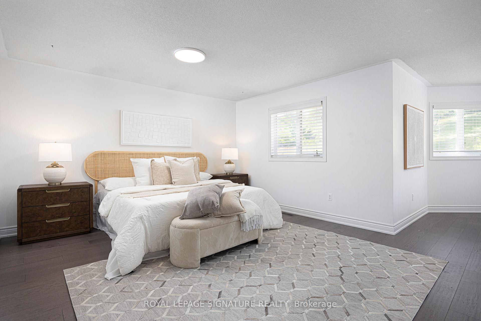 Photo 20 of 559 Royalpark Way, Vaughan, Elder Mills — HOMEH