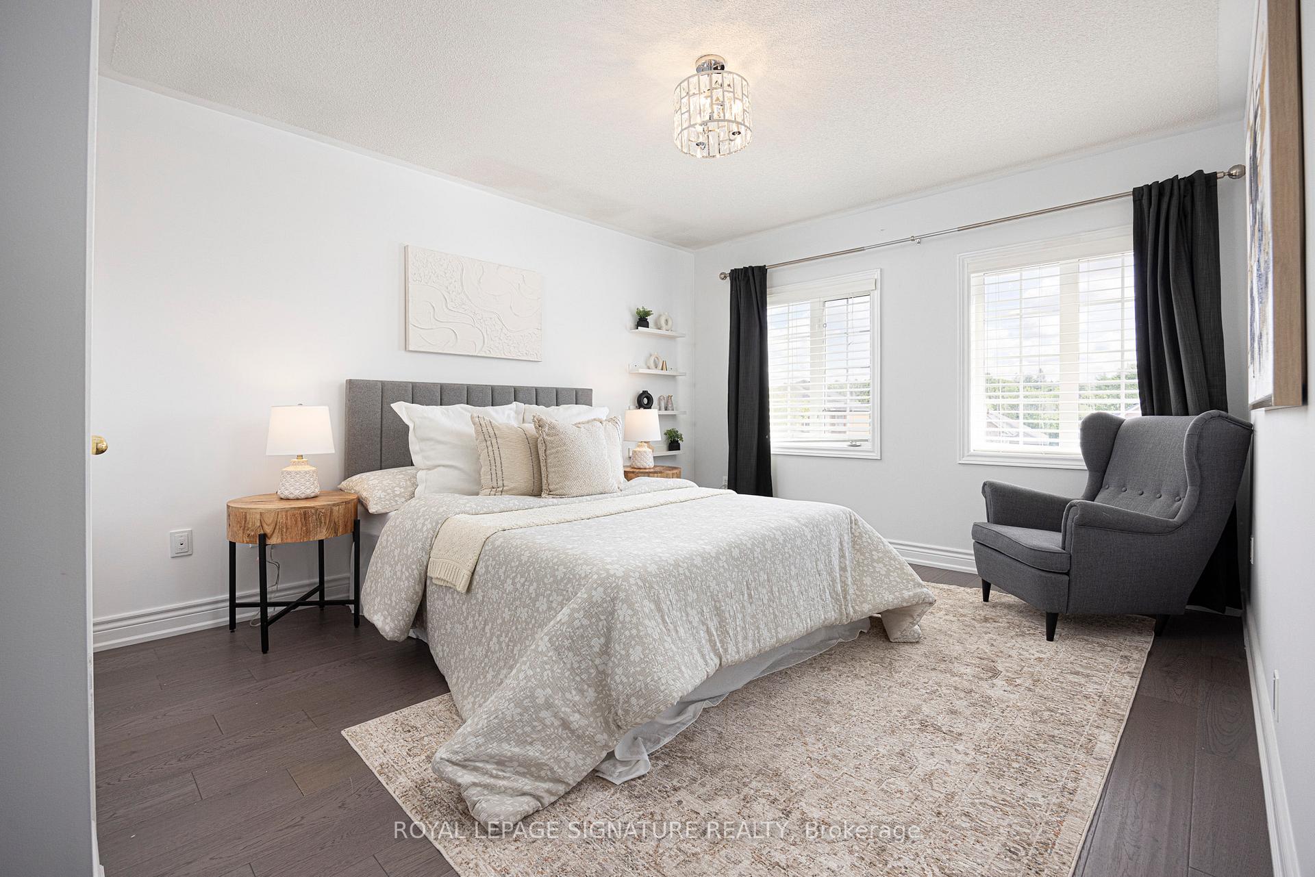 Photo 25 of 559 Royalpark Way, Vaughan, Elder Mills — HOMEH