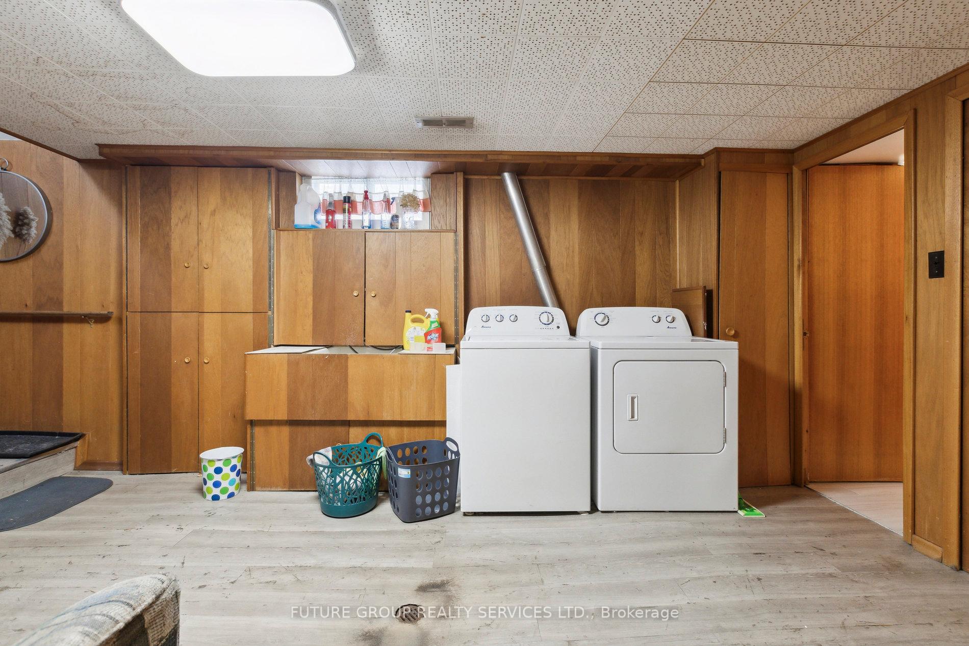 Photo 26 of 123 Elgin Crescent, Waterloo — HOMEH